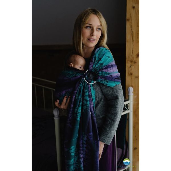 LITTLE FROG RING SLING - DARK MEADOW - S (1,7 M) - LITTLE FROG /BELOVED SLINGS RING SLING{% if zbozi.kategorie.adresa_nazvy[0] != zbozi.kategorie.nazev %} - ŠÁTKY{% endif %}