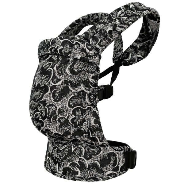 QUSY NOSÍTKO STANDARD 2.0 - CARTOON SKY TAR - STANDARD - VEL. 62 - 2 ROKY{% if zbozi.kategorie.adresa_nazvy[0] != zbozi.kategorie.nazev %} - NOSÍTKA{% endif %}