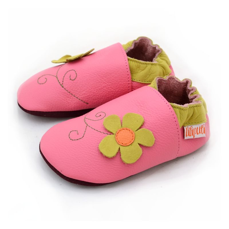 LILIPUTI CAPÁČKY RŮŽOVÉ SE ZELENOU KYTIČKOU - CELOROČNÍ KLASICKÉ - NA NOŽIČKY