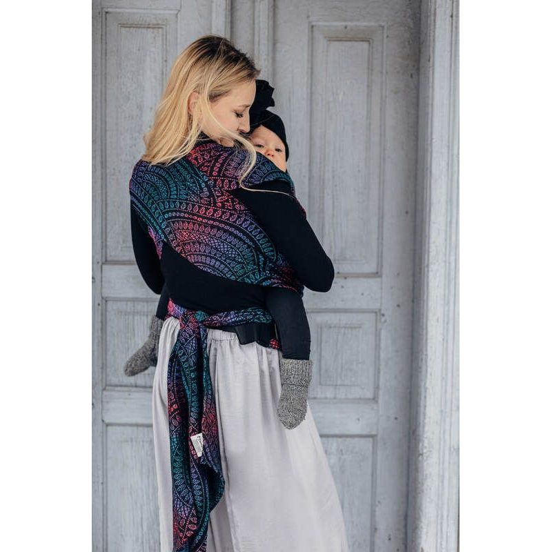 LENNYHYBRID NOSÍTKO STANDARD - PEACOCK'S TAIL - BLACK OPAL (MERINO, HEDVÁBÍ, KAŠMÍR) - LENNYHYBRID - NOSÍTKA