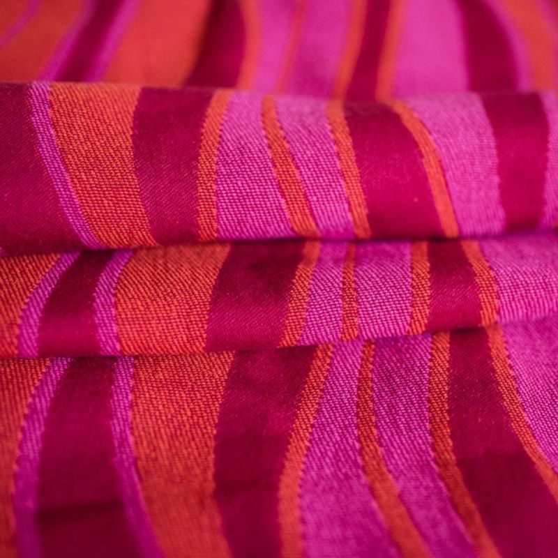 DIDYMOS VLNY ČERVENÉ - JEMNÝ ŽAKÁR - ŠÁTKY