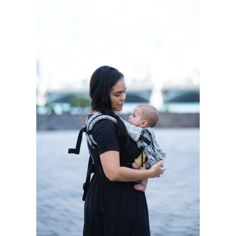 NEKO SWITCH BABY - EFES PAISLEY HAZEL LIGHT - NEKO SWITCH - NOSÍTKA