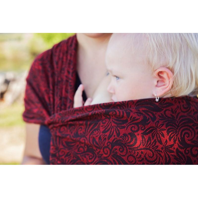 LENIRE ŠÁLA ZE ŠÁTKOVINY - RED VELVET - MÓDNÍ DOPLŇKY ZE ŠÁTKOVINY - NOSÍCÍ OBLEČENÍ