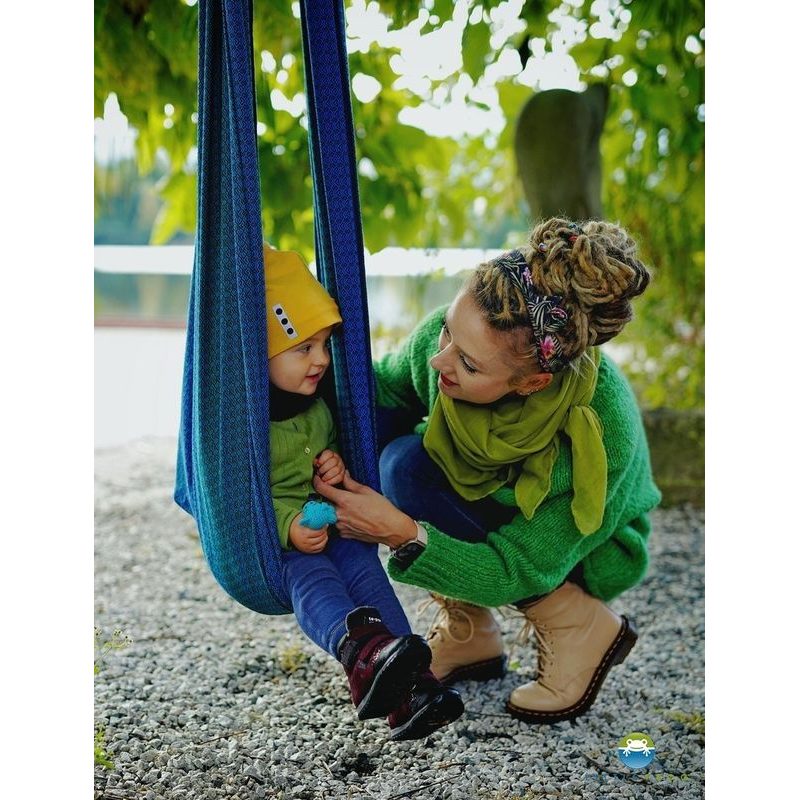 LITTLE FROG - LOVELY DARKNESS - LITTLE FROG - ŠÁTKY