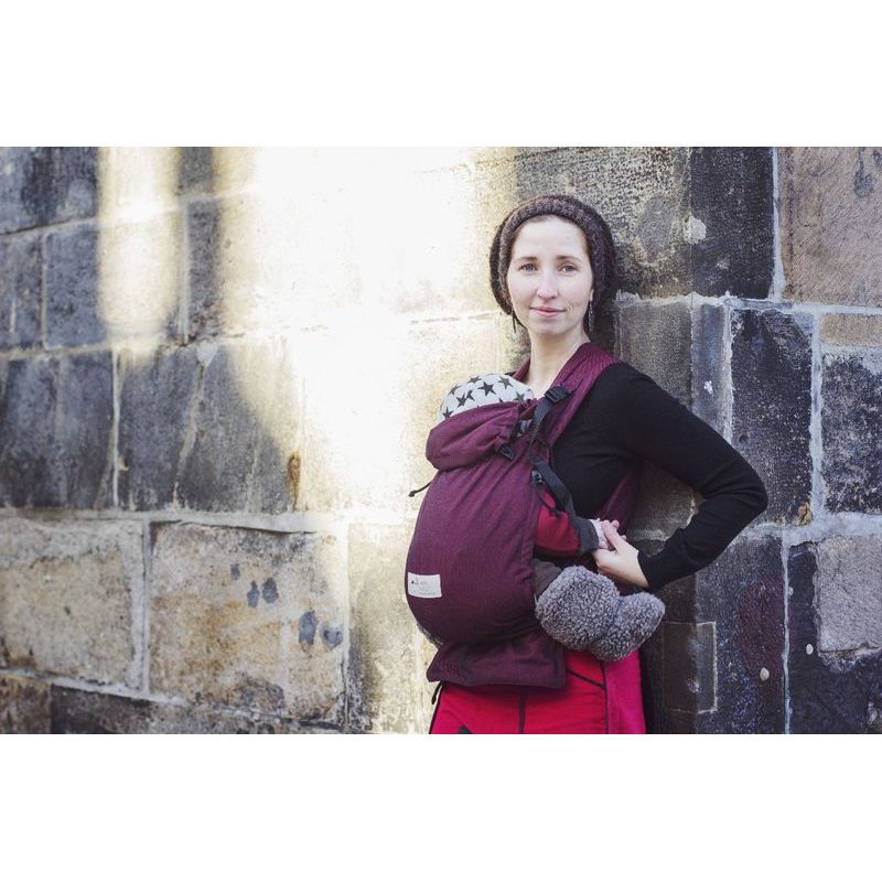 NOSÍTKO STORCHENWIEGE BORDÓ - STORCHENWIEGE - NOSÍTKA