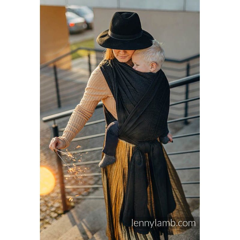 LENNY LAMB - PEACOCK'S TAIL - PITCH BLACK (MERINO) - LENNYLAMB - ŠÁTKY