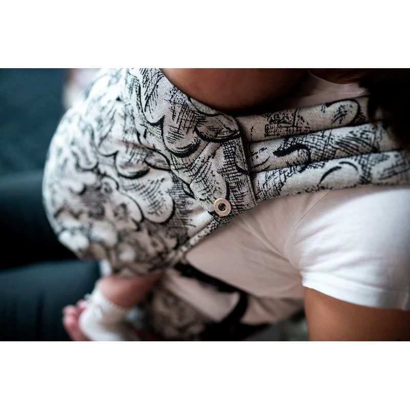 QUSY NOSÍTKO STANDARD 2.0 - CARTOON SKY MONO - STANDARD - VEL. 62 - 2 ROKY - NOSÍTKA