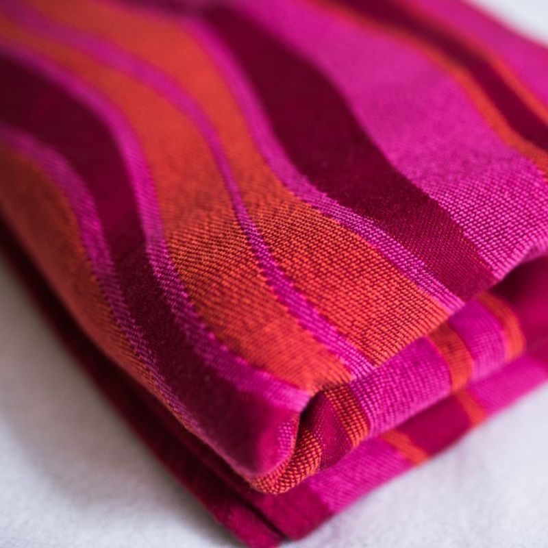 DIDYMOS VLNY ČERVENÉ - JEMNÝ ŽAKÁR - ŠÁTKY