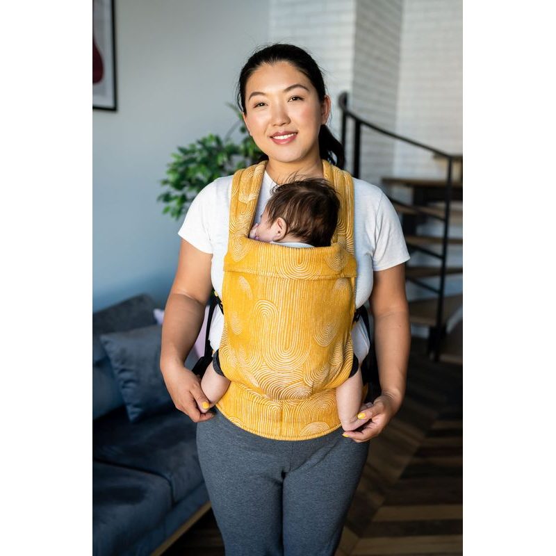 QUSY NOSÍTKO STANDARD 2.0 - SAND STORIES MUSTARD - QUSY - NOSÍTKA