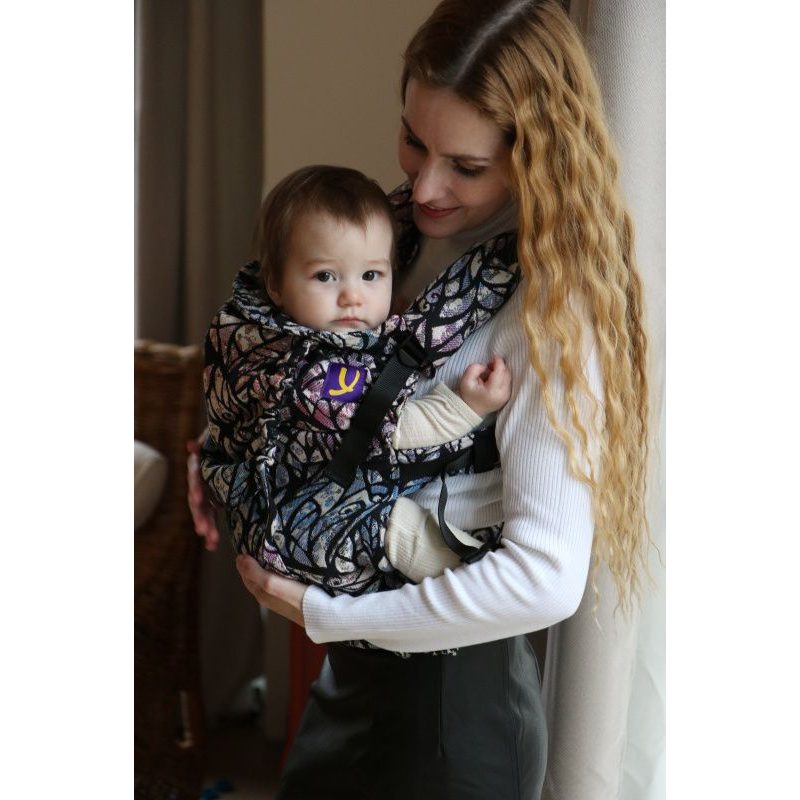 YARO HUG NOSÍTKO SOLNCE GENESIS REALITY OF DREAMS + SLINTÁČKY - YARO HUG - NOSÍTKA