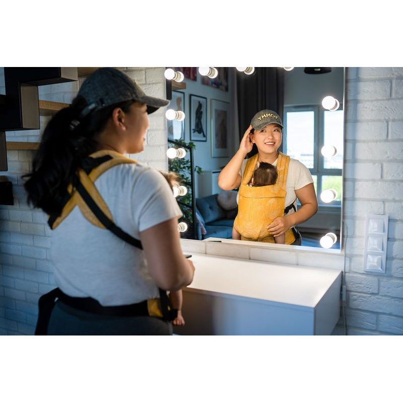 QUSY NOSÍTKO STANDARD 2.0 - SAND STORIES MUSTARD - QUSY - NOSÍTKA