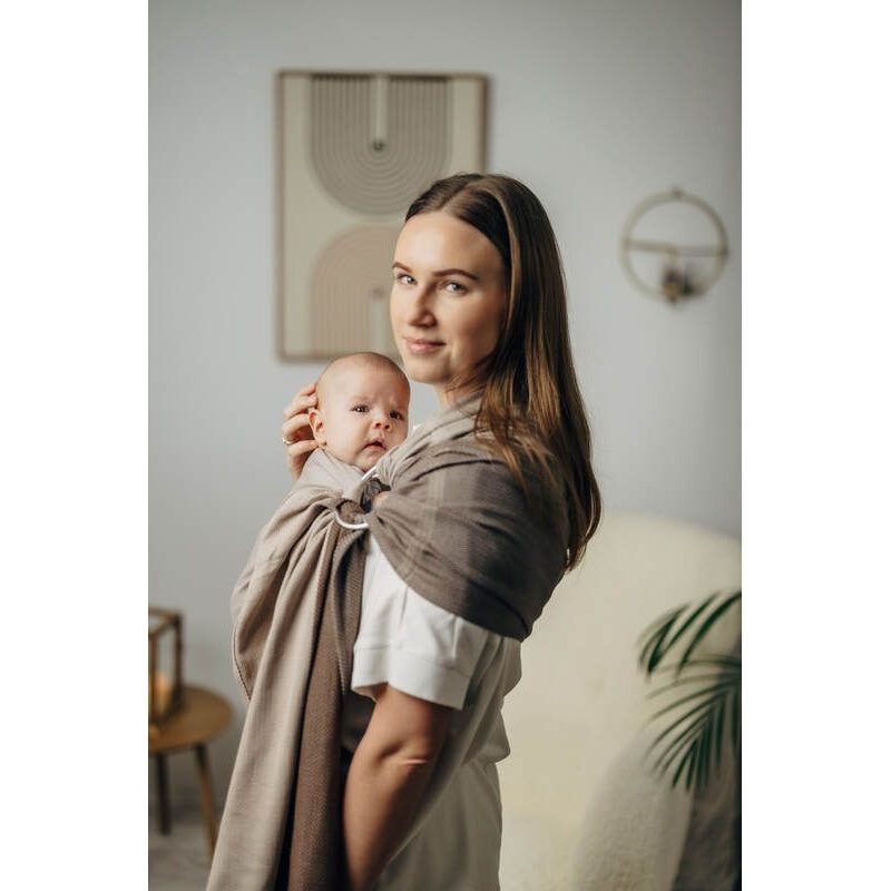 LENNY LAMB BASIC LINE RING SLING - LITTLE HERRINGBONE BABY CAFFE LATTE - STANDARD 1,8 M - LENNYLAMB RING SLING - ŠÁTKY