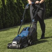 SCHEPPACH BC-MP320-X-SET L 20 V IXES AKU SEKAČKA 3V1 + 4AH BATERIE + NABÍJEČKA 2,4 A - AKUMULÁTOROVÉ SEKAČKY - ZAHRADA