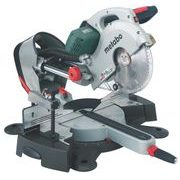 METABO KGS 254 PLUS - POKOSOVÉ PILY DO 260MM{% if kategorie.adresa_nazvy[0] != zbozi.kategorie.nazev %} - ELEKTRICKÉ NÁŘADÍ{% endif %}