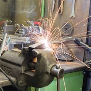 SCHEPPACH WSE1100 SVÁŘECÍ INVERTOR 160 A S PŘÍSLUŠENSTVÍM - SVÁŘECÍ INVENTORY - ELEKTRICKÉ NÁŘADÍ