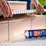 TOTAL TECH EXPRESS CEYS BÍLÝ 290ML - LEPIDLA - DÍLNA A GARÁŽ