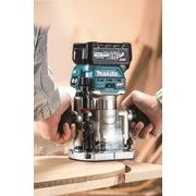 MAKITA RT001GZ17 - AKU KOMBINOVANÁ FRÉZKA S PŘÍSLUŠENSTVÍM LI-ION XGT 40V, BEZ AKU Z - AKU FRÉZKY - AKU NÁŘADÍ