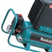 MAKITA AC640 - KOMPRESOR 6L,15KG - KOMPRESORY - PNEU NÁŘADÍ