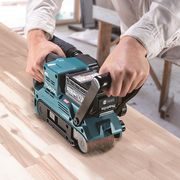 MAKITA BS001GZ - AKU PÁSOVÁ BRUSKA 76X533MM LI-ION XGT 40V,BEZ AKU Z - AKU BRUSKY - AKU NÁŘADÍ