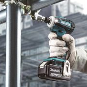 MAKITA DTD172RTJ - AKU RÁZOVÝ ŠROUBOVÁK 1/4" LI-ION LXT 18V/5,0AH, MAKPAC - RÁZOVÝ UTAHOVÁK 18V - AKU NÁŘADÍ