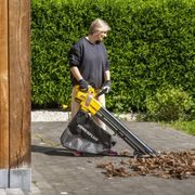 POWERPLUS POWXG4039 ELEKTRICKÝ VYSAVAČ / FOUKAČ 3.800W - ELEKTRICKÝ VYSAVAČ LISTÍ - ZAHRADA