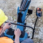 SCHEPPACH EXC 815 - MIKROBAGR 0,7 T - NAKLADAČE, MINIBAGRY - STAVEBNÍ TECHNIKA
