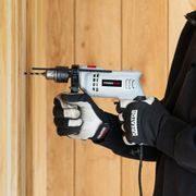 POWERPLUS POWC10110 ELEKTRICKÁ VRTAČKA S PŘÍKLEPEM 550 W - PŘÍKLEPOVÉ VRTAČKY - ELEKTRICKÉ NÁŘADÍ