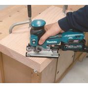 MAKITA JV001GM201 - AKU BEZUHLÍKOVÁ PŘÍMOČARÁ PILA LI-ION XGT 40V/4,0AH - AKU PŘÍMOČARÉ PILY - AKU NÁŘADÍ