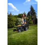 RIWALL PRO RPM 5155 PRO MULTIFUNKČNÍ TRAVNÍ SEKAČKA 4 V 1 S BENZINOVÝM MOTOREM A POJEZDEM - SEKAČKY SE ZÁBĚREM 50-56 CM - ZAHRADA