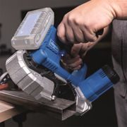 SCHEPPACH C-MBS635-X-SET S 20 V IXES AKU PÁSOVÁ PILA NA KOV + 2AH BATERIE + NABÍJEČKA 2,4 A - AKU PILY PÁSOVÉ - AKU NÁŘADÍ