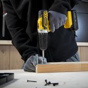 POWERPLUS POWX00422 AKU ŠROUBOVÁK / VRTAČKA 20V LI-ION 2BAT - AKU ŠROUBOVÁK 18V - 20V - AKU NÁŘADÍ