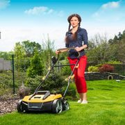 RIWALL PRO REV 3816 TRAVNÍ PROVZDUŠŇOVAČ S ELEKTRICKÝM MOTOREM COMBI 3 V 1 - ELEKTRICKÉ VERTIKUTÁTORY - ZAHRADA