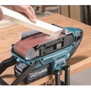 MAKITA BS001GZ - AKU PÁSOVÁ BRUSKA 76X533MM LI-ION XGT 40V,BEZ AKU Z - AKU BRUSKY - AKU NÁŘADÍ