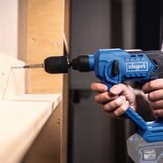 SCHEPPACH C-RHD130-X AKU 20 V IXES VRTACÍ KLADIVO SDS PLUS 3V1 S PŘÍKLEPEM, KUFREM A PŘÍSLUŠENSTVÍM (BEZ BATERIE A NABÍJEČKY) - AKU VRTACÍ, SEKACÍ A KOMBINOVANÁ KLADIVA - AKU NÁŘADÍ