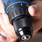 SCHEPPACH C-DTB74/1-X 20 V IXES SET AKU VRTACÍHO ŠROUBOVÁKU A 74 KS PŘÍSLUŠENSTVÍ - AKU ŠROUBOVÁK 18V - 20V - AKU NÁŘADÍ