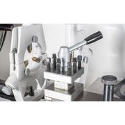 SPE-1000PV - SOUSTRUH NA KOV S DIGITÁLNÍM ODMĚŘOVÁNÍM - SOUSTRUHY - KOVOOBRÁBĚCÍ STROJE