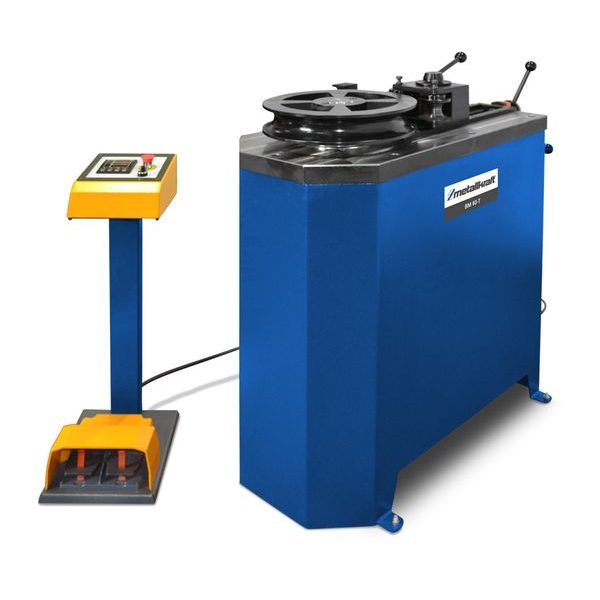 ELEKTRICKÁ OHÝBAČKA TRUBEK BM 60-T - OHÝBAČKY PROFILŮ A TRUBEK{% if zbozi.kategorie.adresa_nazvy[0] != zbozi.kategorie.nazev %} - KOVOOBRÁBĚCÍ STROJE{% endif %}