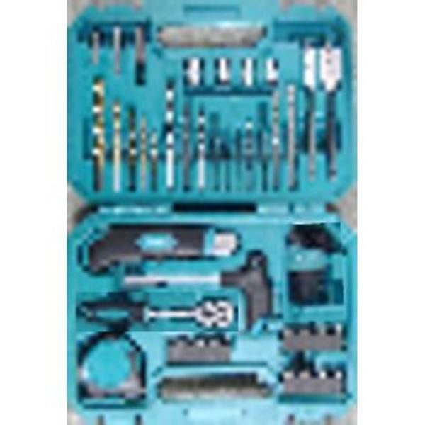 MAKITA E-15095 - SADA BITŮ A VRTÁKŮ 60 KS V PLASTOVÉM KUFRU - OSTATNÍ PŘÍSLUŠENSTVÍ{% if zbozi.kategorie.adresa_nazvy[0] != zbozi.kategorie.nazev %} - MAKITA-SHOP{% endif %}