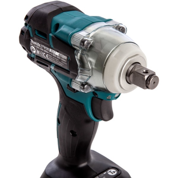 MAKITA DTW285Z - AKU RÁZOVÝ UTAHOVÁK LI-ION LXT 18V BEZ AKU Z - BEZ AKU{% if zbozi.kategorie.adresa_nazvy[0] != zbozi.kategorie.nazev %} - AKU NÁŘADÍ{% endif %}