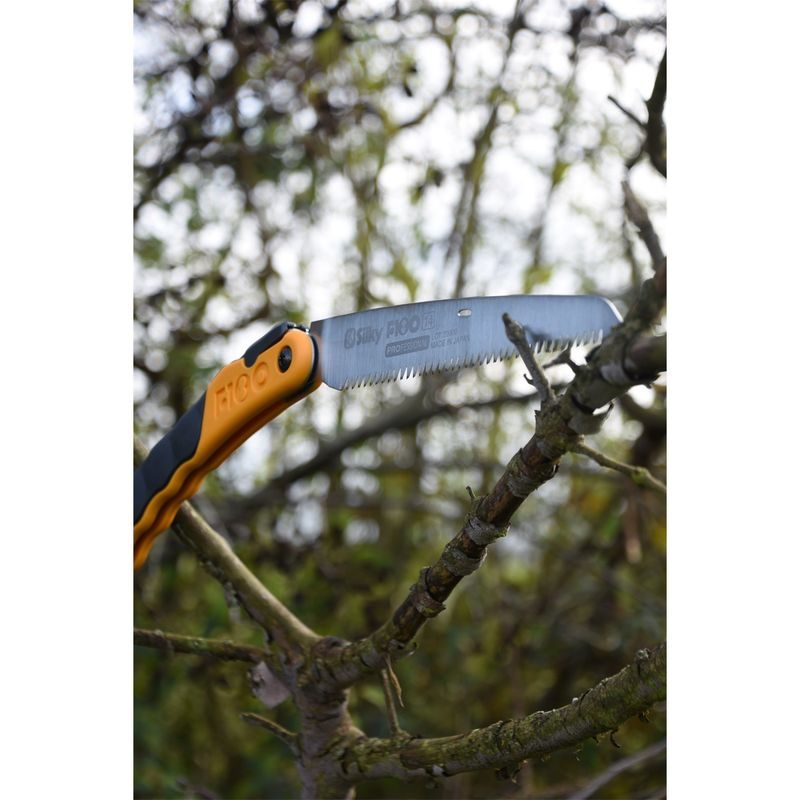 SILKY F 180-14 SKLÁDACÍ PILA - PILY A PILOVÉ LISTY SILKY - ZAHRADA