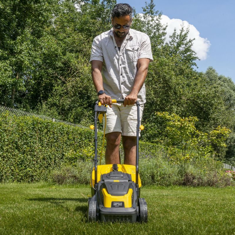 POWERPLUS POWXG62205T ELEKTRICKÁ SEKAČKA 1300W 320MM PLUS VYŽÍNAČ 250W - ELEKTRICKÉ SEKAČKY - ZAHRADA