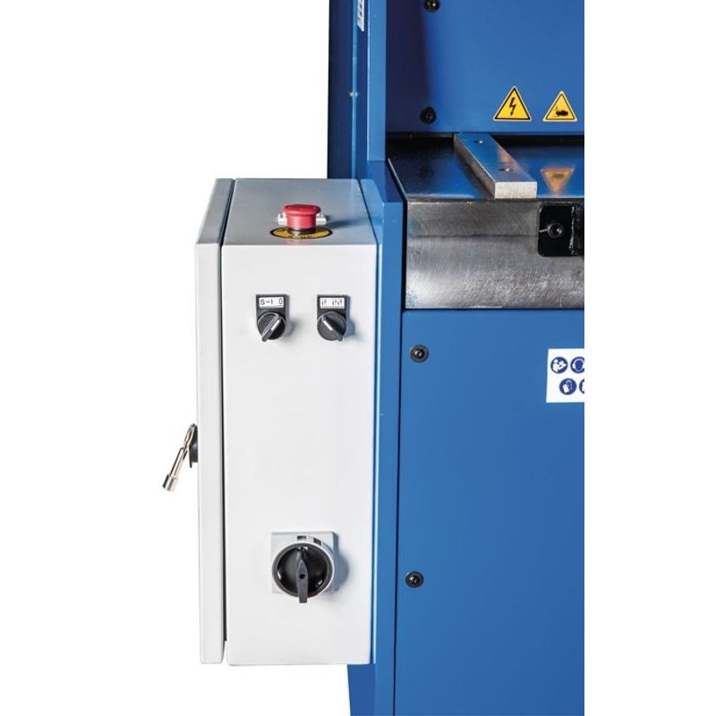 ELEKTRICKÉ TABULOVÉ NŮŽKY NA PLECH MTBS 2055-30 E - STROJNÍ NŮŽKY - KOVOOBRÁBĚCÍ STROJE