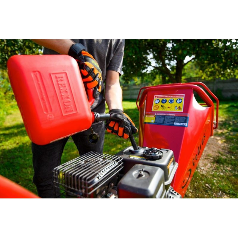 DRTIČ VĚTVÍ HAHN & SOHN CEDRUS RB02PRO - DRTIČ S BENZÍNOVÝM MOTOREM - ZAHRADA