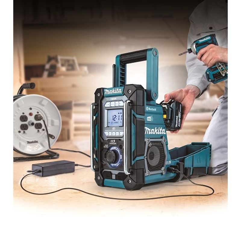 MAKITA DMR301 - AKU RÁDIO S NABÍJEČKOU, DAB, BLUETOOTH, LI-ION CXT 10,8/12V,LXT14,4/18V Z - AKU RÁDIA - AKU NÁŘADÍ