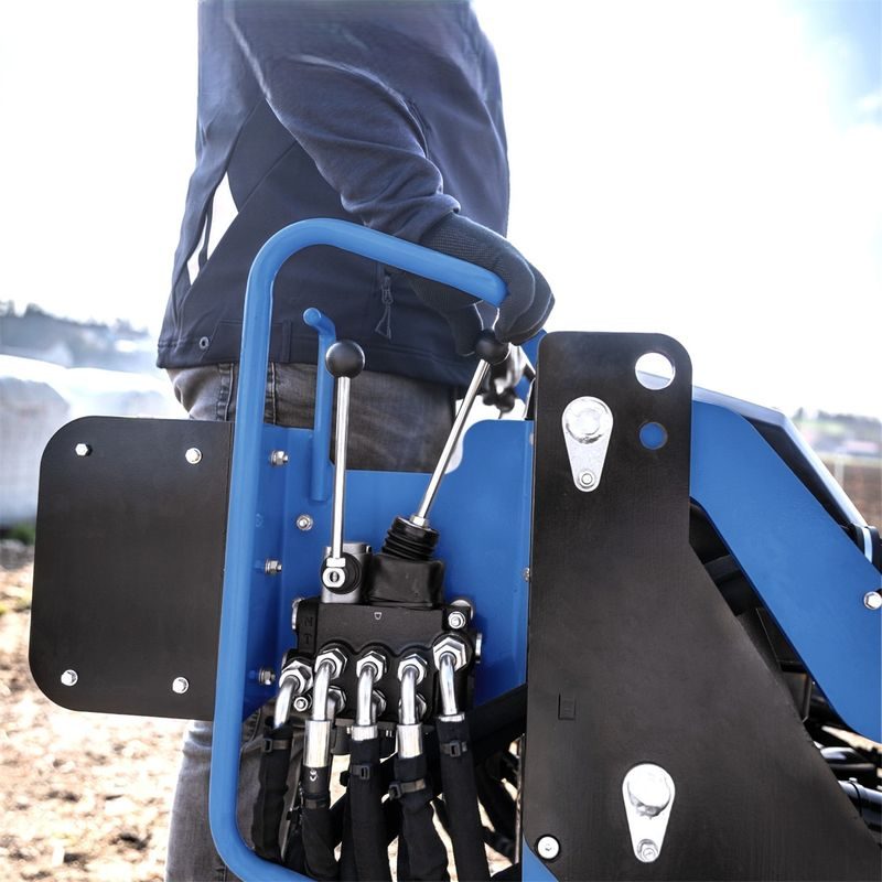 SCHEPPACH MKL 730 - PÁSOVÝ SMYKOVÝ NAKLADAČ - NAKLADAČE, MINIBAGRY - STAVEBNÍ TECHNIKA