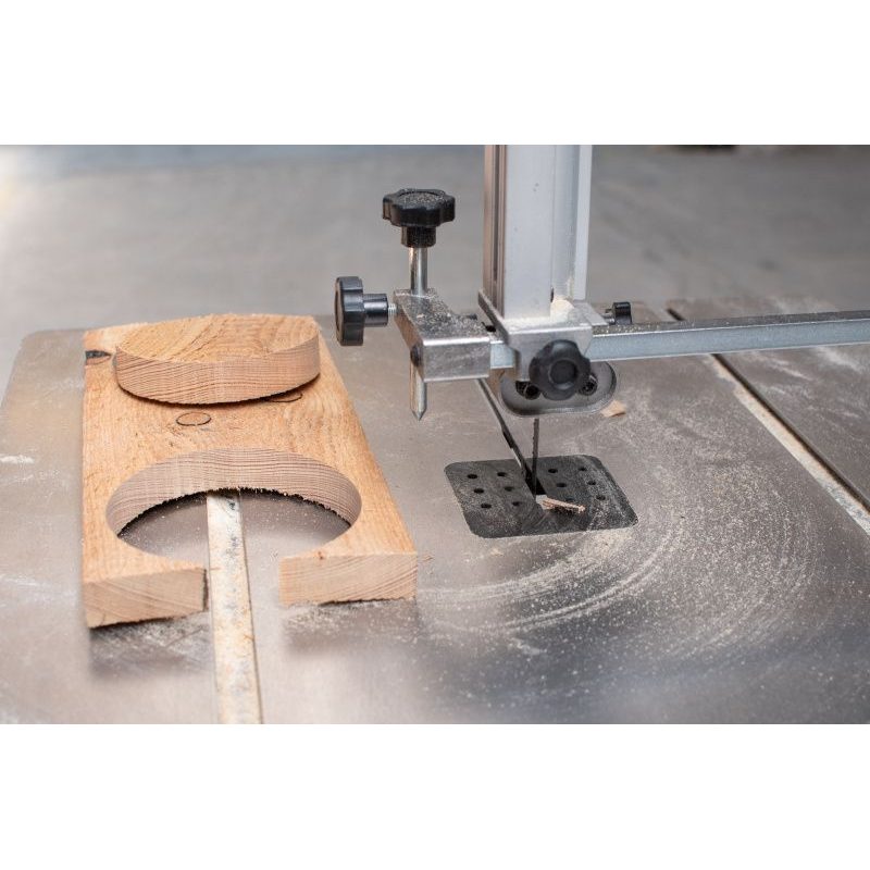 PP-305 - PÁSOVÁ PILA NA DŘEVO - PÁSOVÉ PILY NA DŘEVO - DŘEVOOBRÁBĚCÍ STROJE