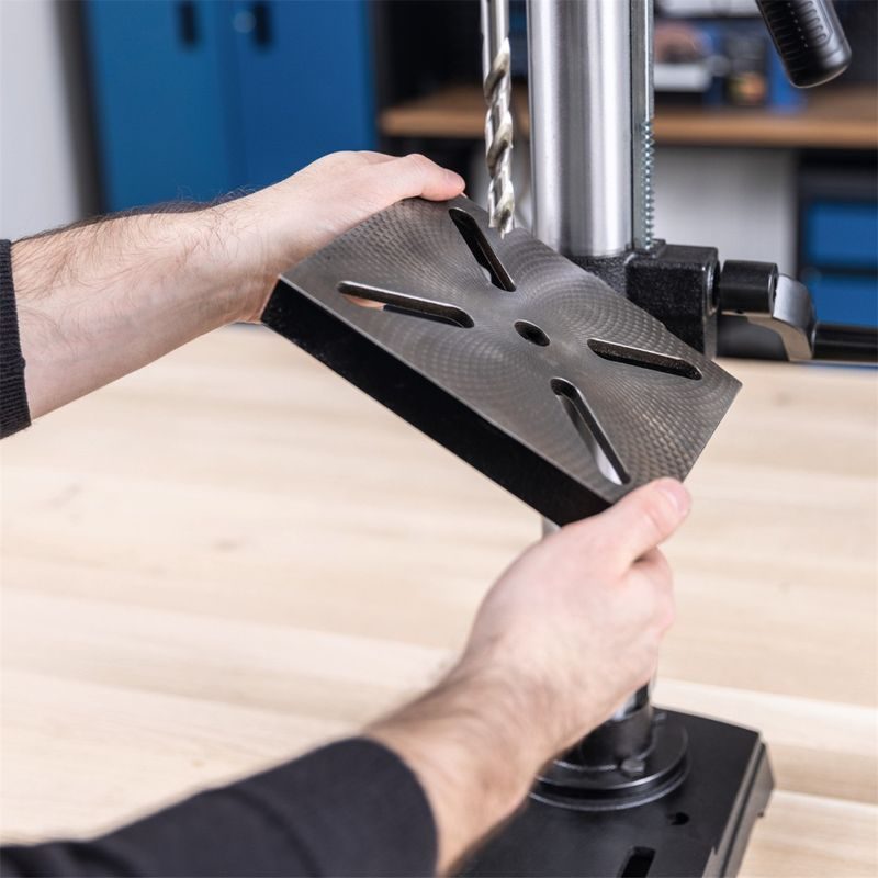 SCHEPPACH TBM 250 VARIO STOJANOVÁ VRTAČKA S KŘÍŽOVÝM LASEREM - STOLNÍ SLOUPOVÉ VRTAČKY - ELEKTRICKÉ NÁŘADÍ