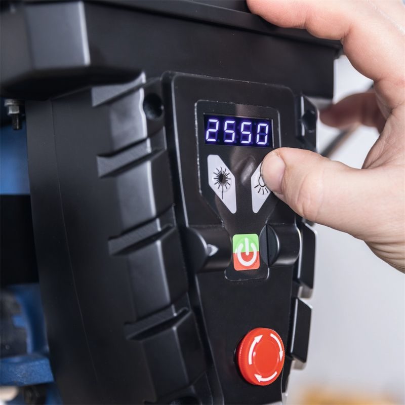 SCHEPPACH TBM 300 VARIO STOJANOVÁ VRTAČKA S KŘÍŽOVÝM LASEREM A LED OSVĚTLENÍM - STOLNÍ SLOUPOVÉ VRTAČKY - ELEKTRICKÉ NÁŘADÍ