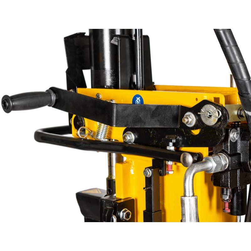 ELEKTRICKÁ ŠTÍPAČKA DŘEVA HAHN & SOHN CEDRUS LS08V - ŠTÍPAČE 10, 12 A VÍCE TUN - ZAHRADA