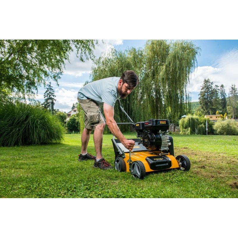 RIWALL PRO RPV 4058 TRAVNÍ VERTIKUTÁTOR/PROVZDUŠŇOVAČ S BENZINOVÝM MOTOREM 40 CM - BENZÍNOVÉ VERTIKUTÁTORY - ZAHRADA